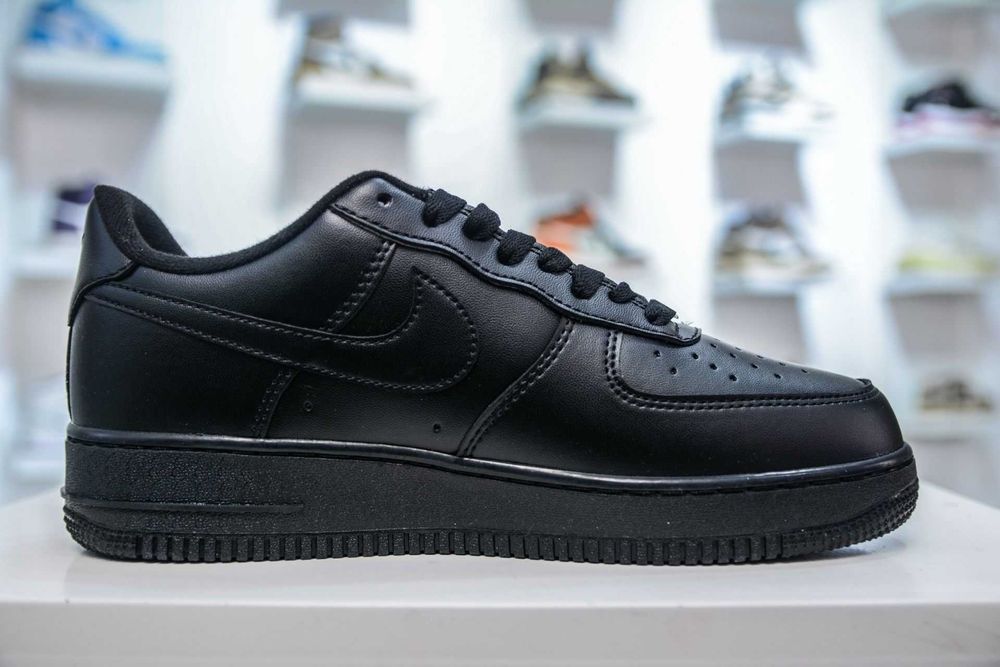 Nike_Air Force 1_Supreme R. 41