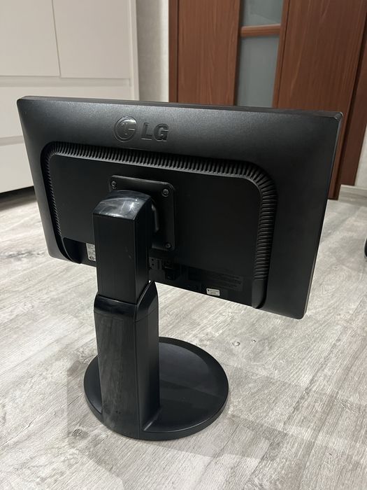 Monitor LG W1946P-BFW 19