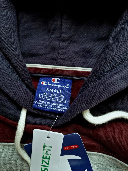 Nowa bluza Champion block color hoodie haftowane logo enarage