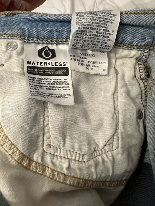 Spodnie jeansowe levis