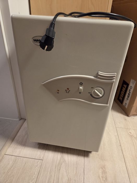 Osuszacz powietrza Master HD 721 / DO SERWISU - DO NAPRAWY
