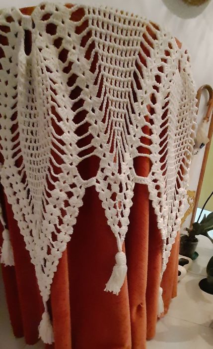 Toalha em crochet manual