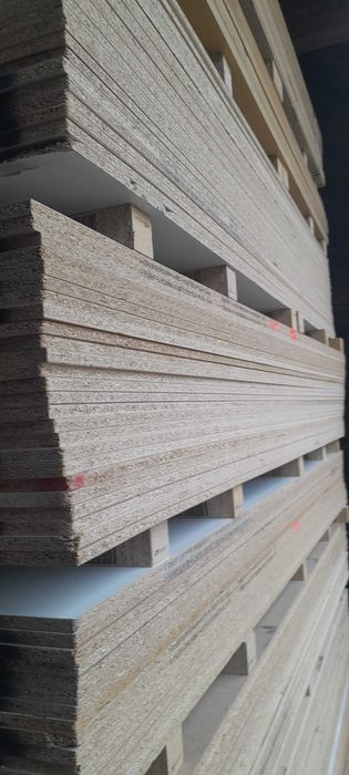 Płyty wiórowe /OSB/laminat/MDF/surowa 6 -12/16-18/20mm+ PŁYTA WIÓROWA