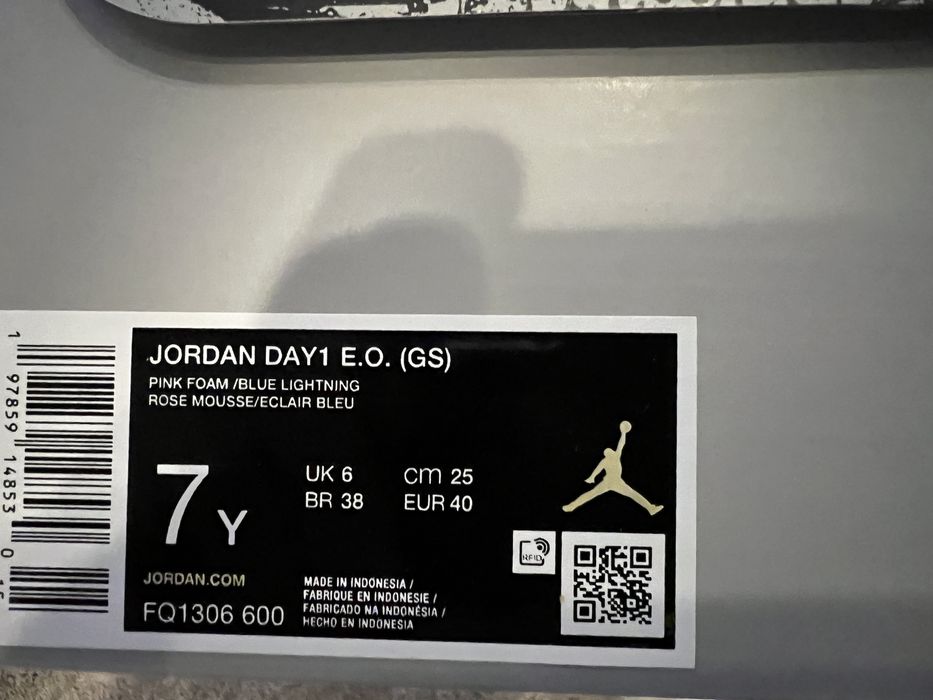 Buty Jordan damskie R40