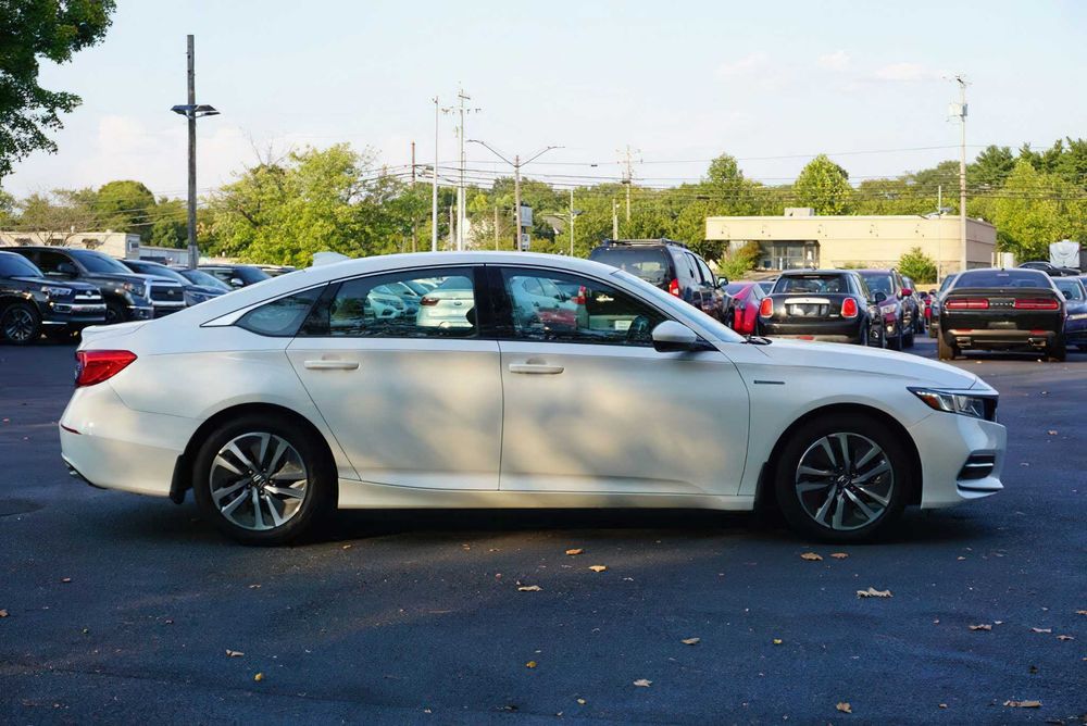 Honda Accord Hybrid      2019