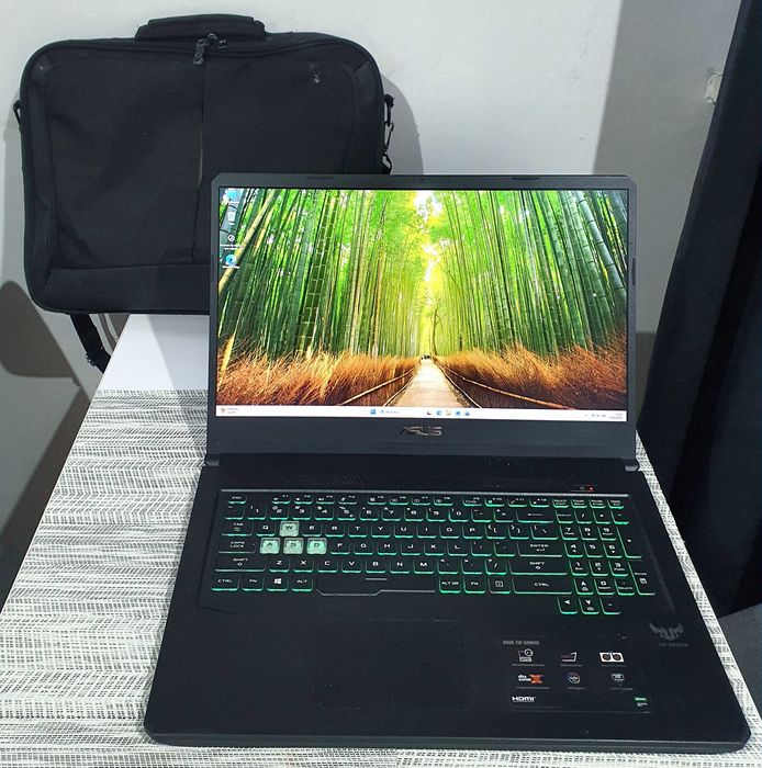 Asus TUF Gaming 17,3" 120HZ Ryzen™ 7/GeForce®/32GB/RGB/1,5TBNvme/Torba