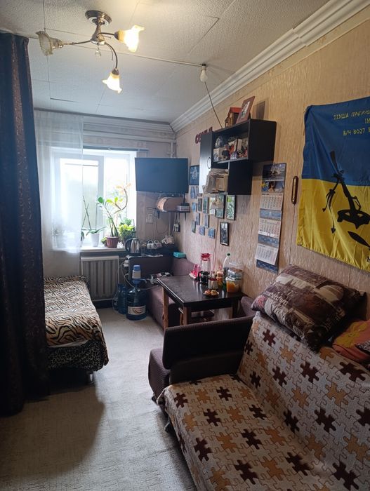 Продам дві кімнати разом або окремо