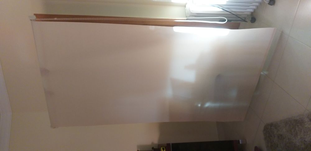 Estore em rolo creme