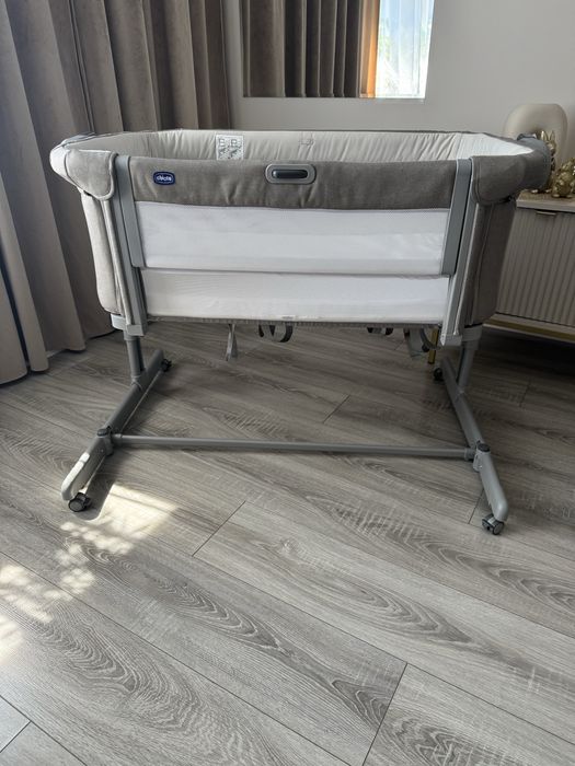 Chicco Next2Me Magic Evo – łóżeczko dostawne.
