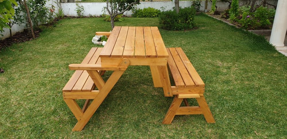 Banco / mesa de jardim