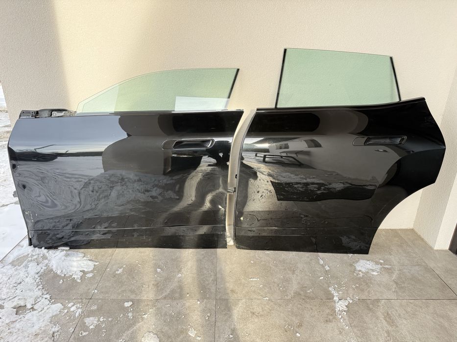 Двері BMW IX 475 колір