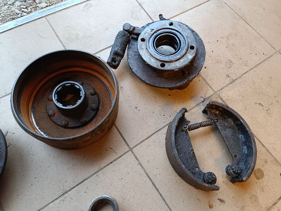Hamulce, bębny szczęki podstawy hamulcy Zetor k 25