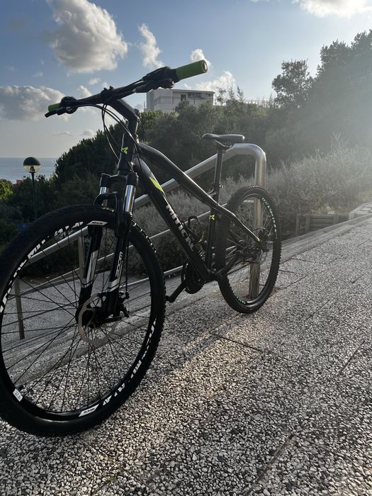 Bicicleta Mítical como nova; travao de disco/ roda 27,5