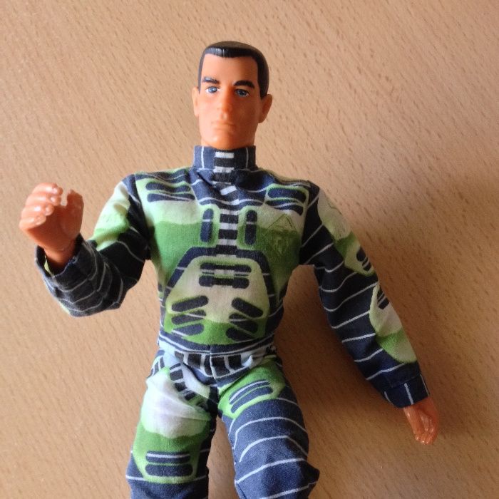 vintage doll, brand Famosa, from 1999 and in impeccable condition64586199440003122