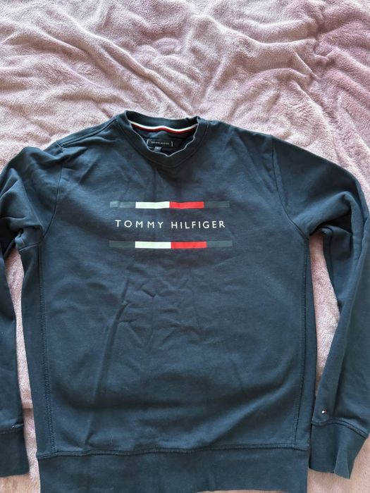 Продам кофту Tommy Hilfiger