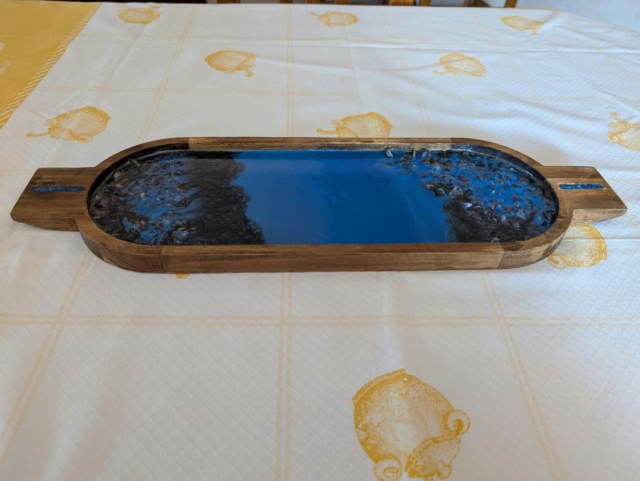 Tabuleiro Artesanal Bamboo de Cozinha em Resina Epoxy e Sodalite Natural
