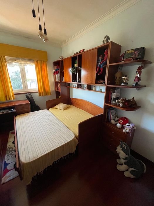 Quarto Singular (oferta colchões) (colchão 183x90)