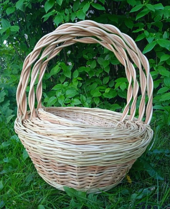 Корзина на 101 розу