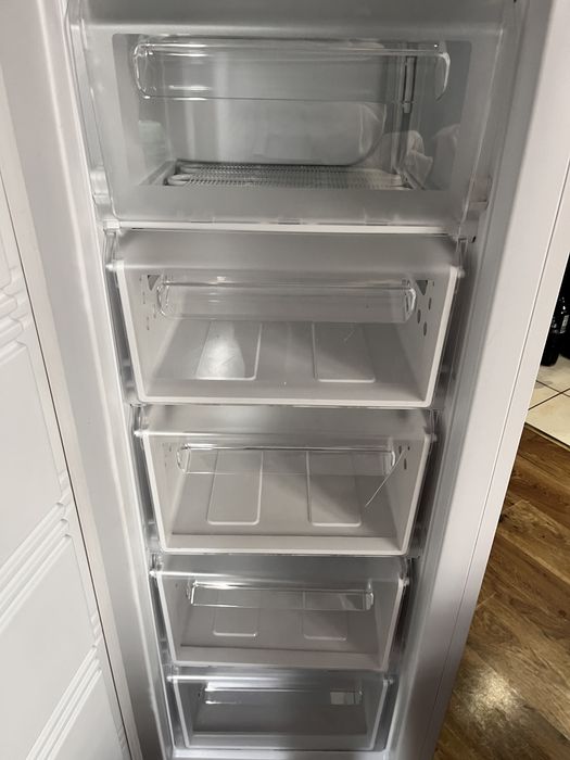 Sprzedam Zamrazalinik