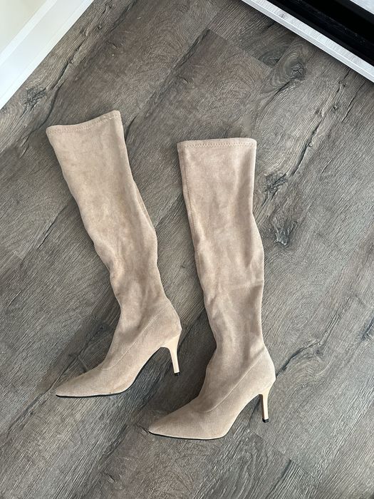 Ботфорти замшеві бежеві