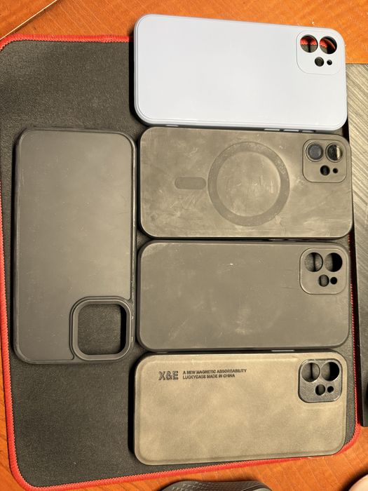 Чохли iPhone 12 одним лотом