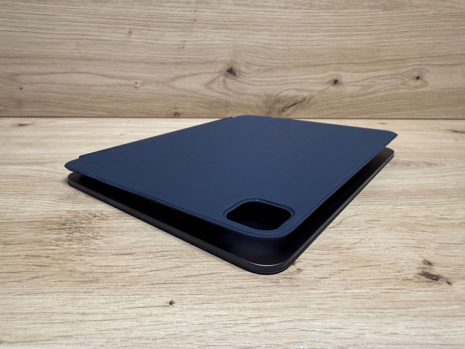 Оригінал Apple Magic Keyboard з трекпадом (MWR23) для iPad Pro 11” M4