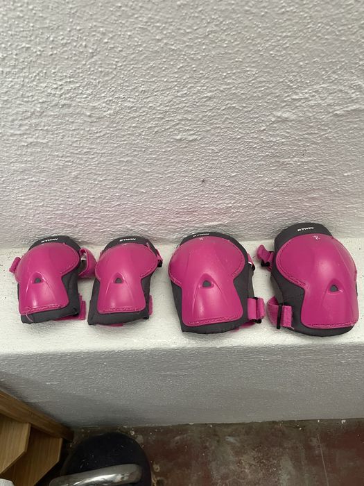 Joalheiras e cotoveleiras + capacete