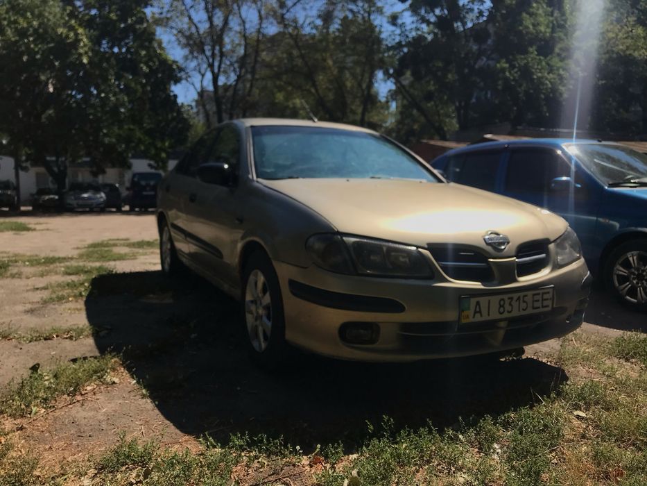 Nissan almera 1.8