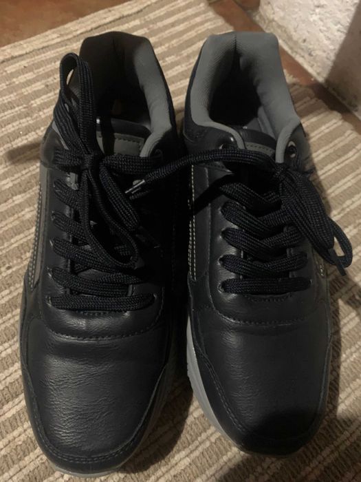 tenis n- 42 azuis tenis n 42 verdes