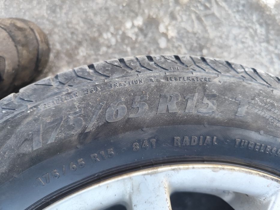 Koła felgi micra renault  golf polo 15 14 4x100 175/65 185/55