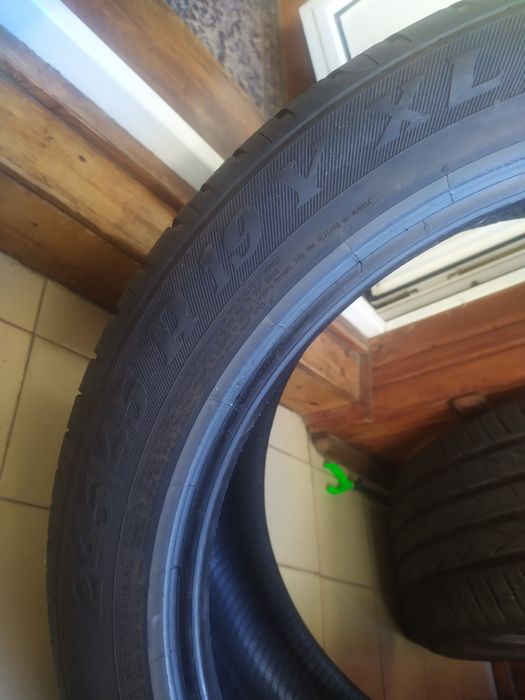 Літня резина комплект