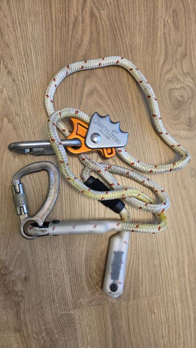 Sprzęt do prac wysokościowych Petzl Singing Rock Skylotec + torba EMG