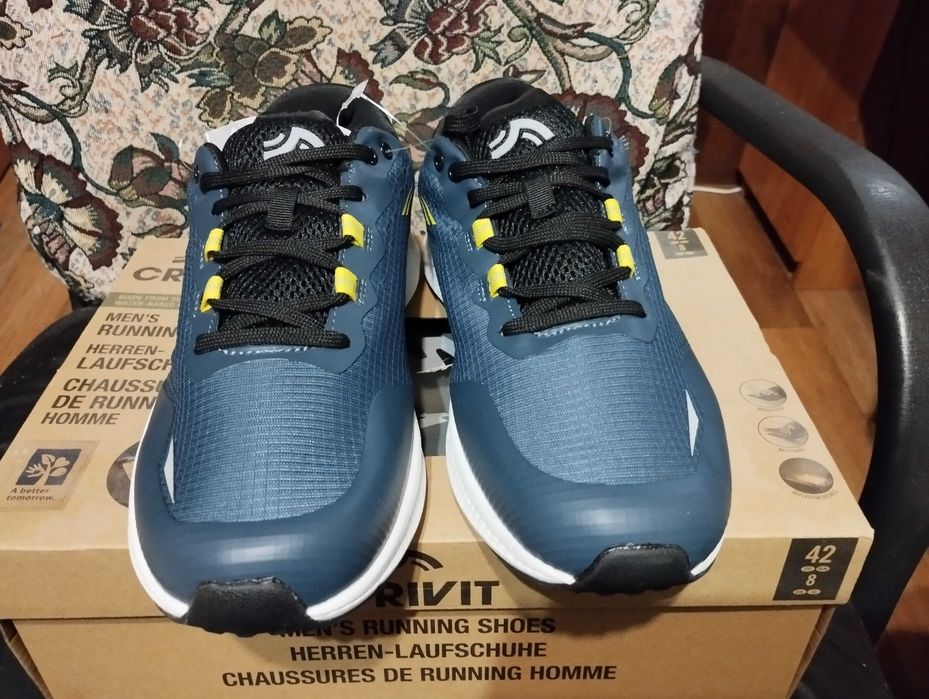 Мужские водонепроницаемые кроссовки