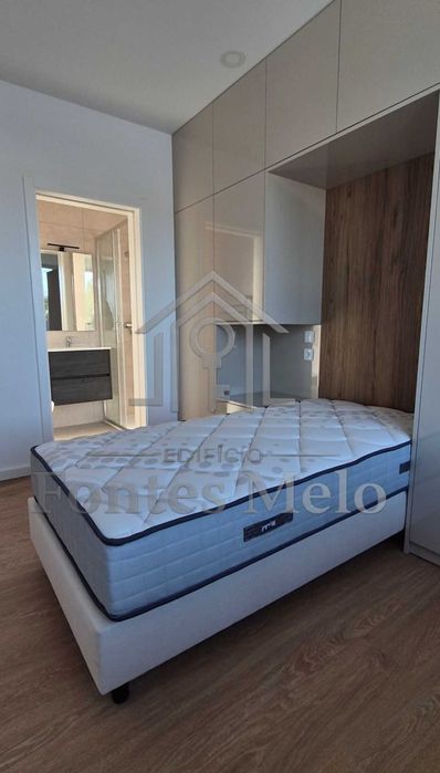 Arrendamento de Quartos – 14 Individuais e 1 Duplo