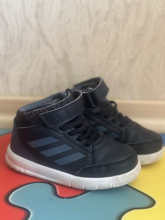 Дитячі кросівки,хайтопи adidas 23 розмір