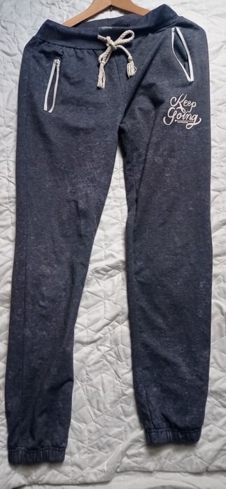 Spodnie dresowe z wadą s/xs