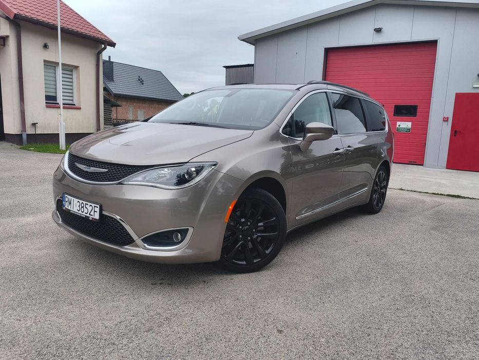 Chrysler Pacifica