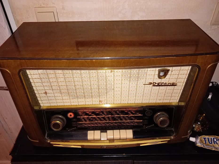 Sprzedam radio Grundig