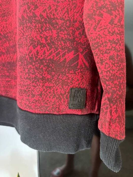 Sweater Anerkjendt – L – Bom Estado