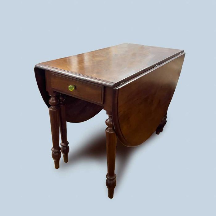 Mesa de abas em madeira