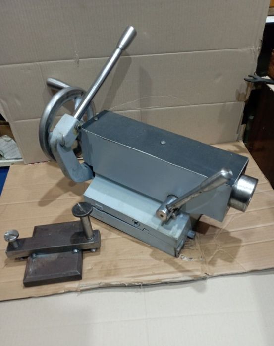 Задняя бабка токарного станка