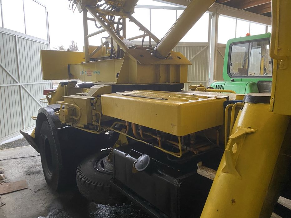 IFA W50 z żurawiem ADK 70