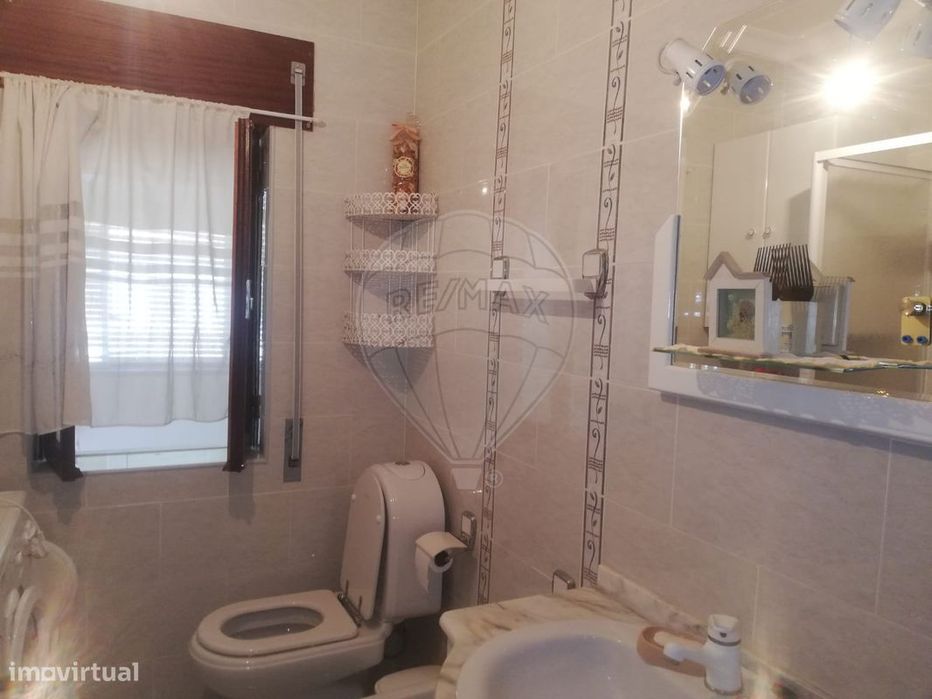 Moradia T7 para venda