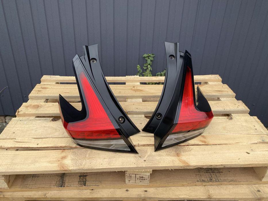 Фонарь задній , стоп Nissan Leaf ZE1 2018-