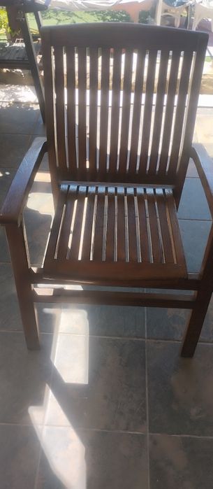 Mesa madeira maciça+ conjunto 6 cadeiras