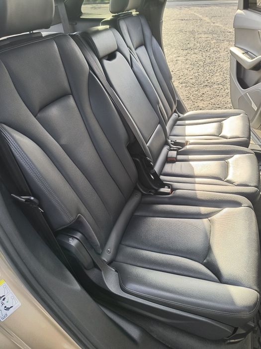 Продам Audi Q7 prestige