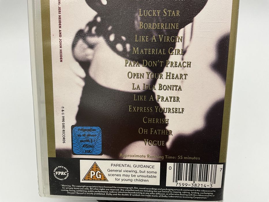 Madonna The Immaculate Collection VHS, Muzyczny 1990