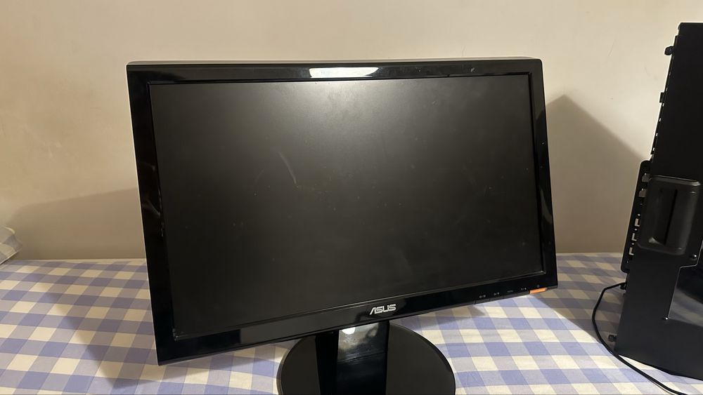 Computador Torre Asus (Conjunto Completo)