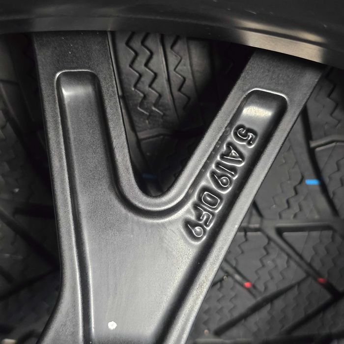 20" оригінальні зимові колеса BMW 7 G70 G11 G12 5 G60 x3 g45 911M st