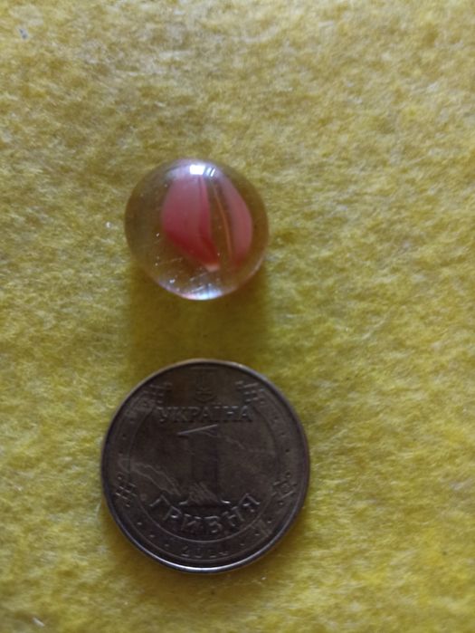 Коликционный камень винтажный